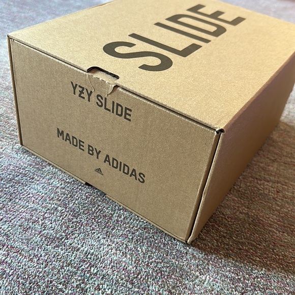 Authentic Yeezy Box - Picture 2 of 5
